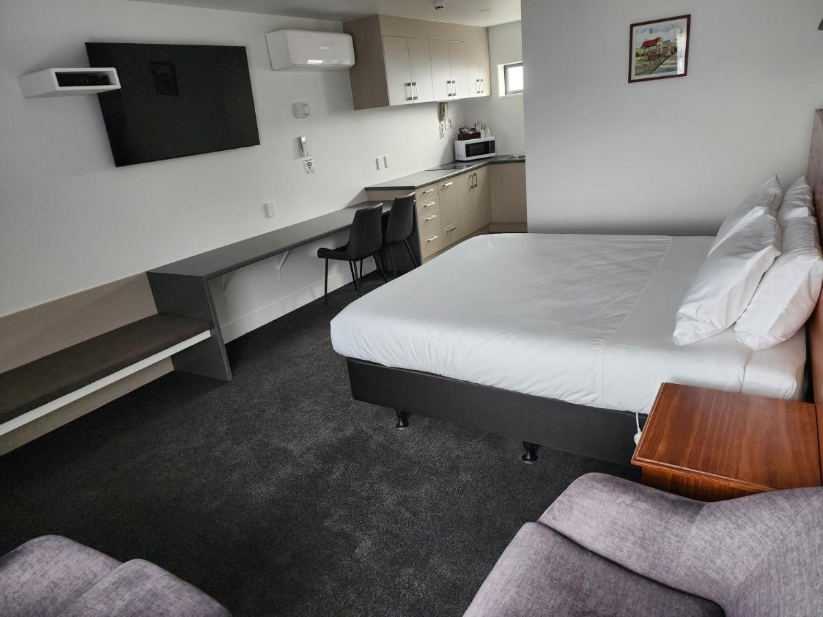 Auto Lodge Motel Hamilton Buitenkant foto