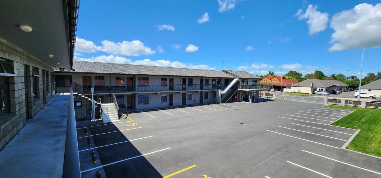 Auto Lodge Motel Hamilton Buitenkant foto