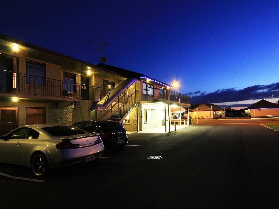 Auto Lodge Motel Hamilton Buitenkant foto