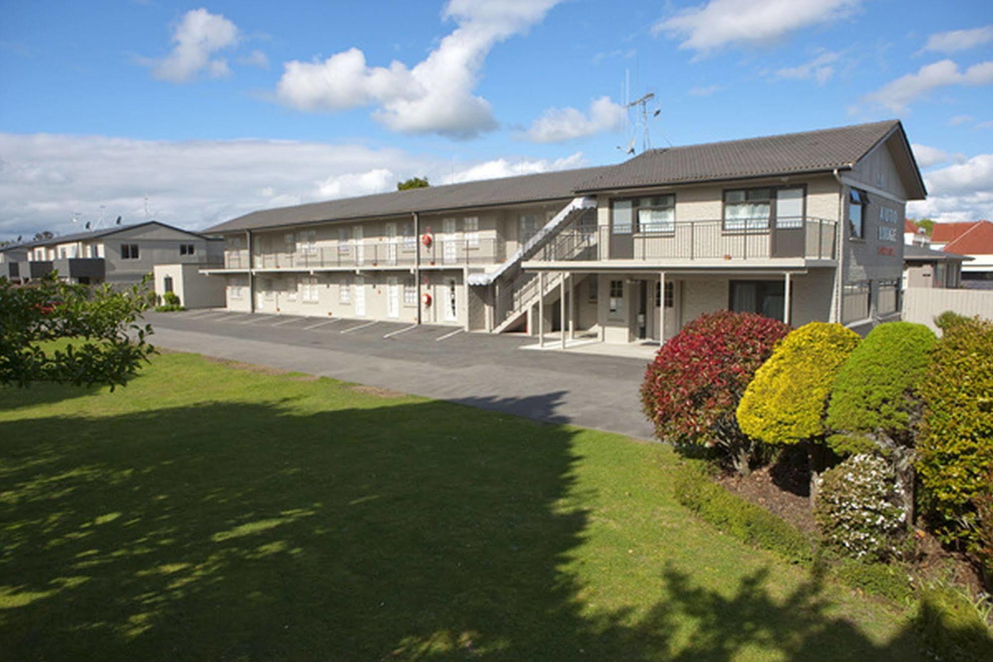 Auto Lodge Motel Hamilton Buitenkant foto