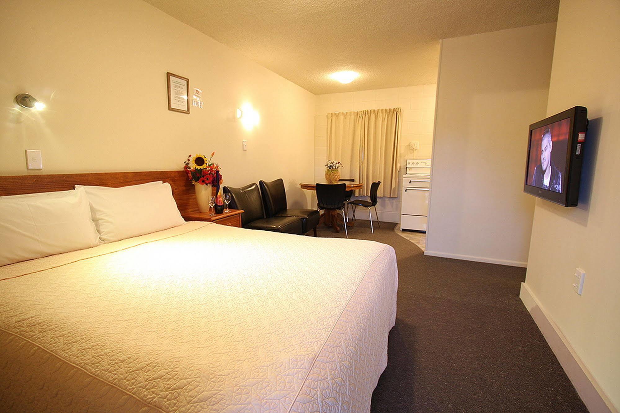 Auto Lodge Motel Hamilton Buitenkant foto